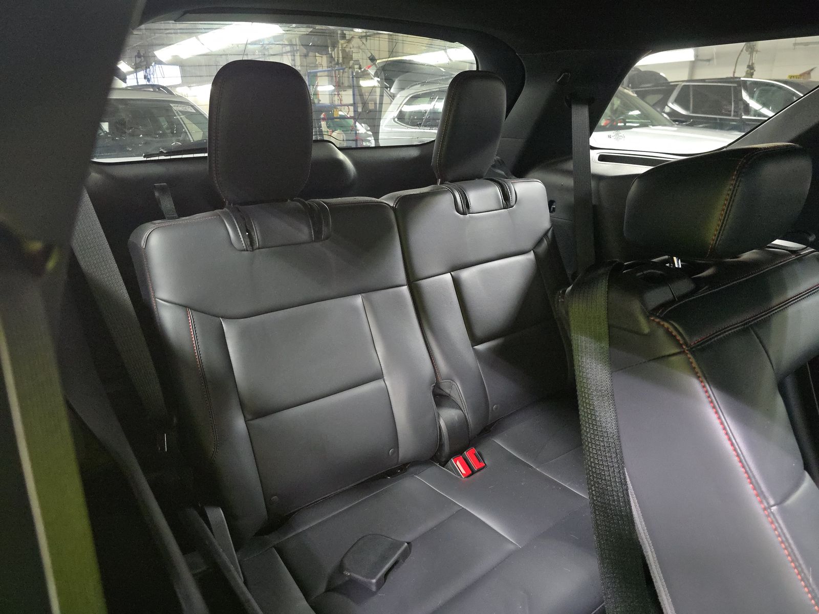 2025 Ford Explorer ST-Line AWD