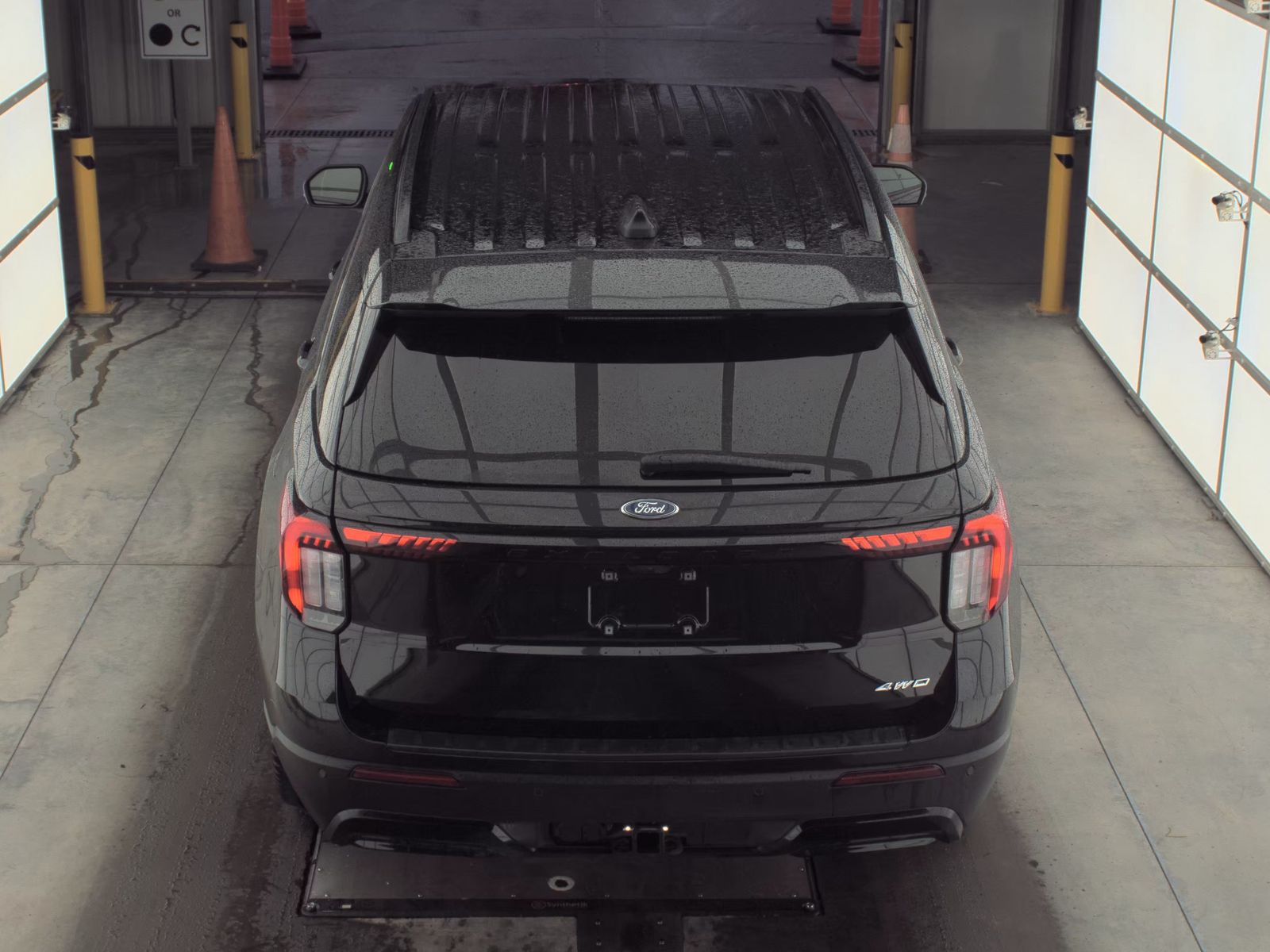 2025 Ford Explorer ST-Line AWD