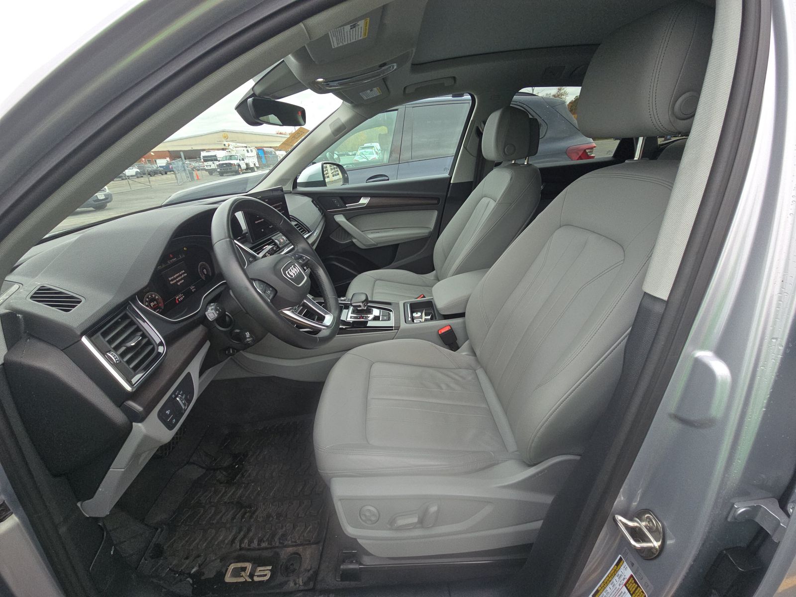 2022 Audi Q5 S line Premium Plus AWD