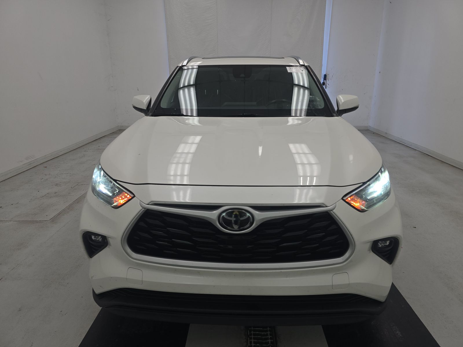 2020 Toyota Highlander XLE FWD