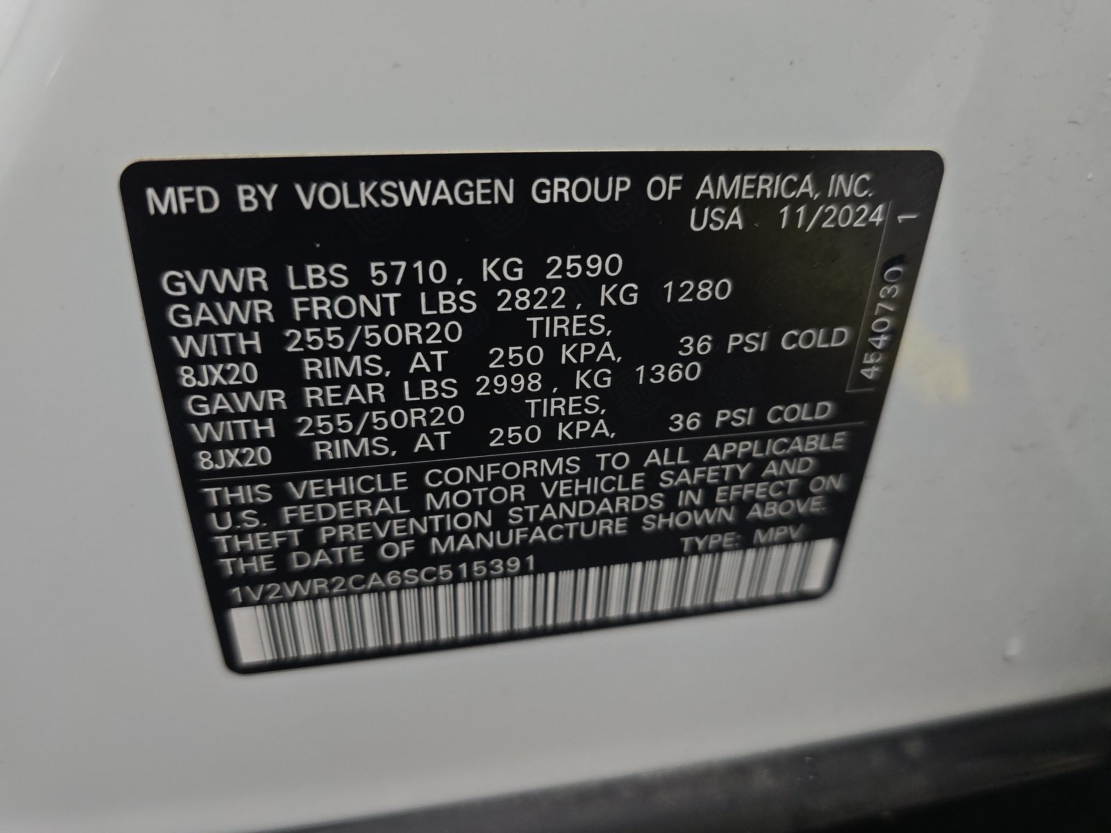 2025 Volkswagen Atlas 2.0T SE FWD