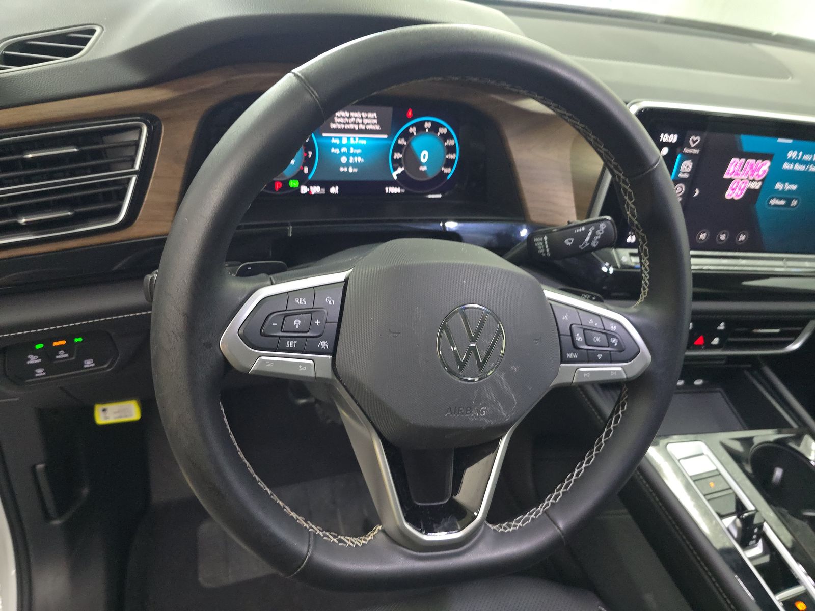 2025 Volkswagen Atlas 2.0T SE FWD