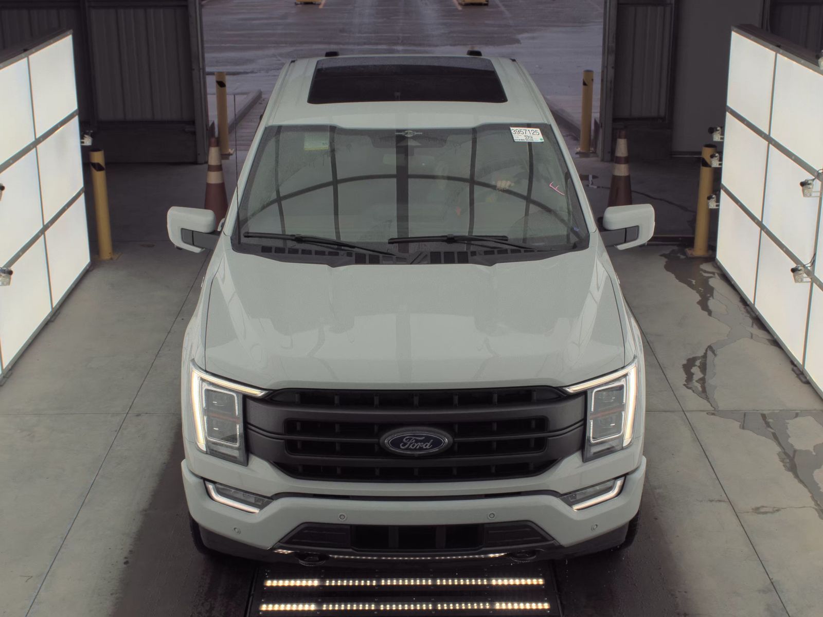 2023 Ford F-150 Hybrid Lariat AWD