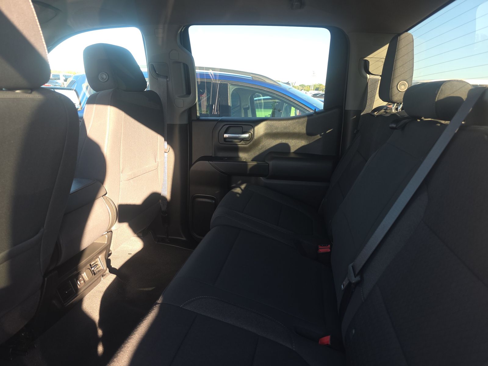 2022 Chevrolet Silverado 1500 LT AWD