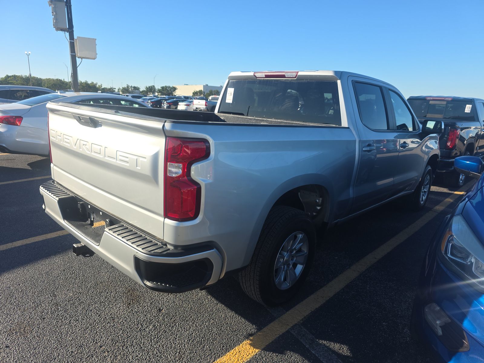 2022 Chevrolet Silverado 1500 LT AWD
