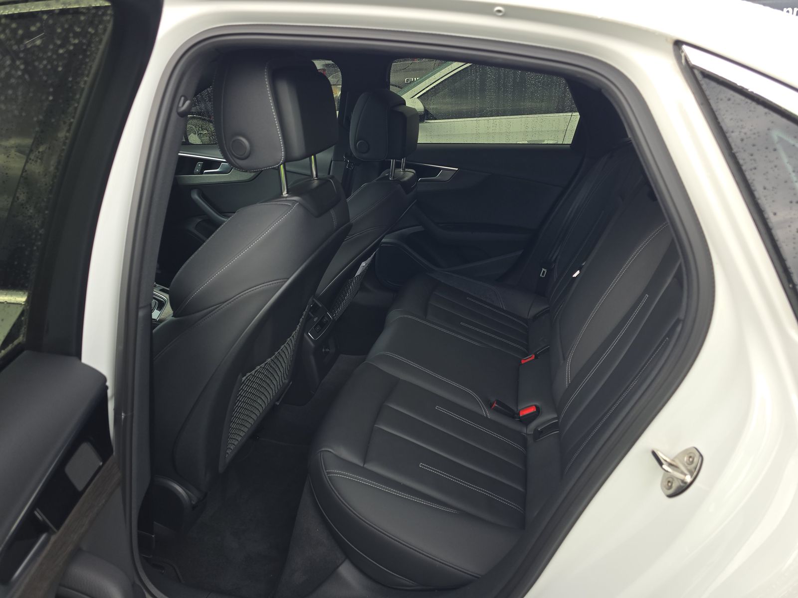 2023 Audi A4 S line Premium AWD