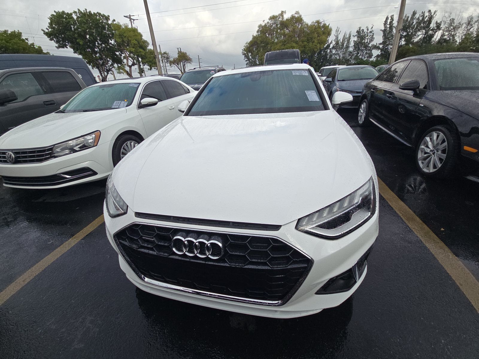 2023 Audi A4 S line Premium AWD