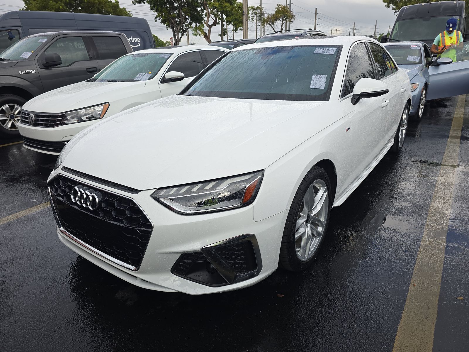 2023 Audi A4 S line Premium AWD