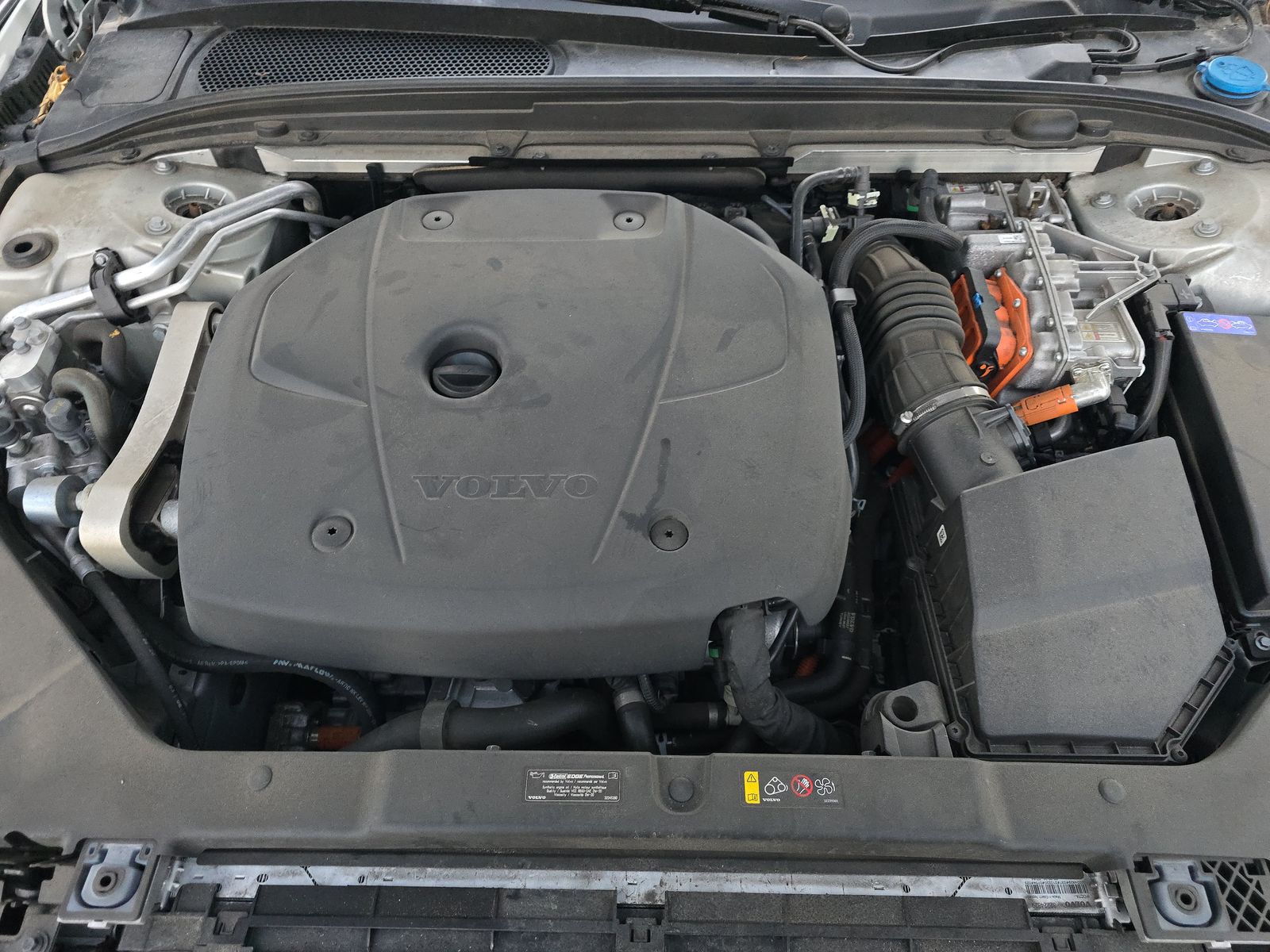 2022 Volvo S60 Recharge T8 Inscription AWD