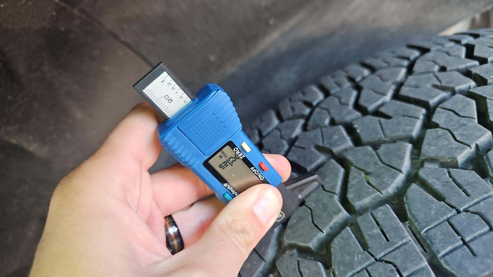 2025 Chevrolet Silverado 1500 Custom AWD