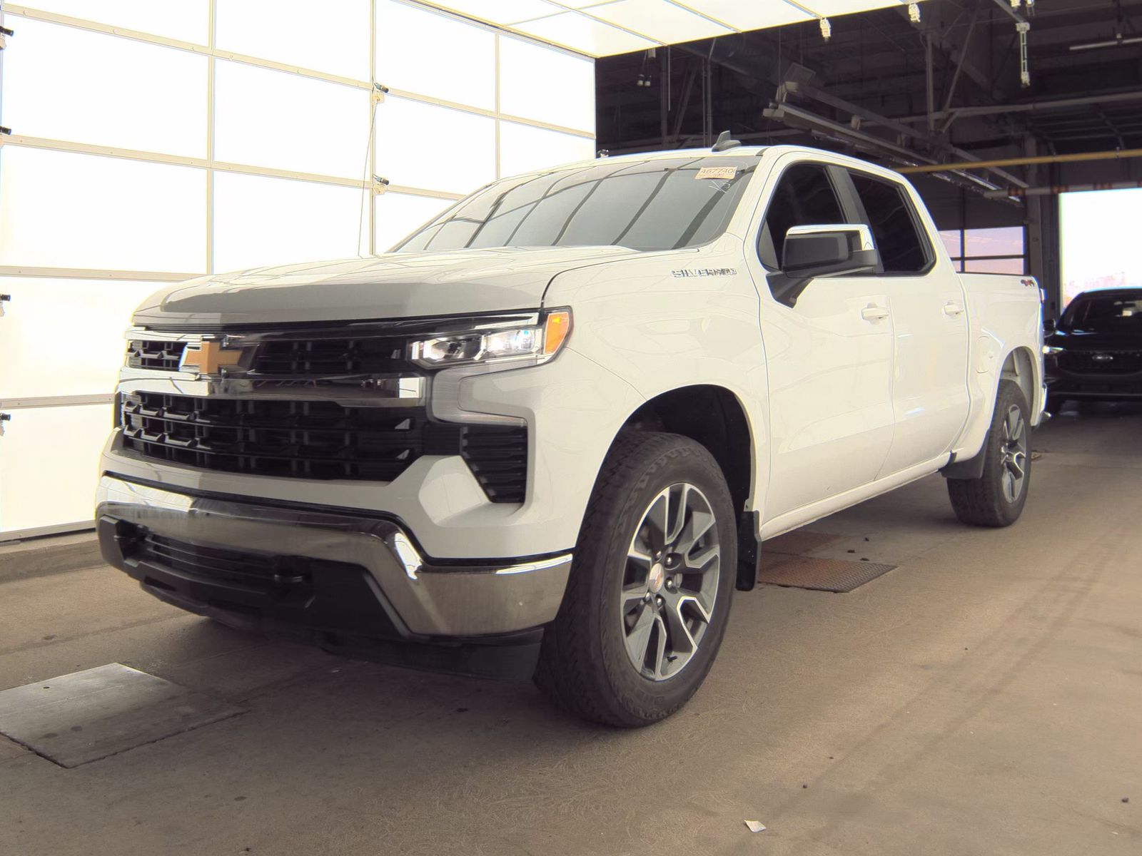 2024 Chevrolet Silverado 1500 LT AWD