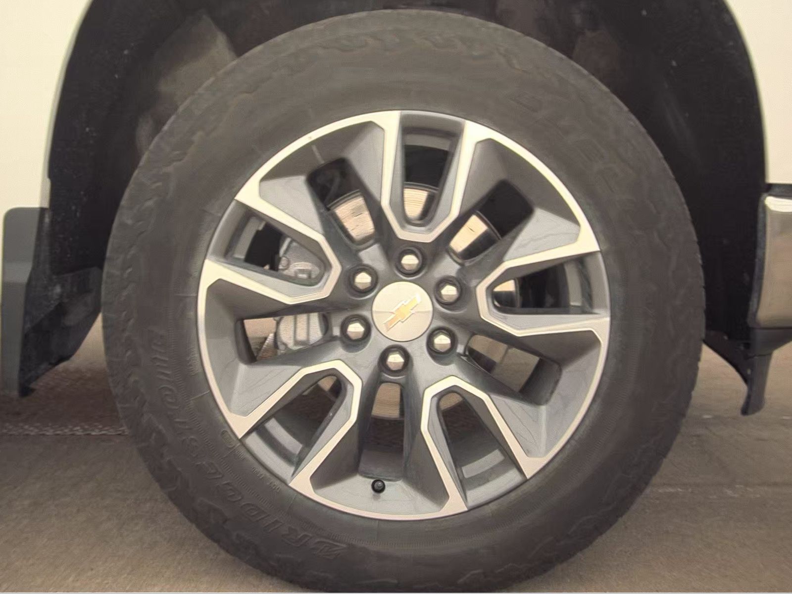 2024 Chevrolet Silverado 1500 LT AWD