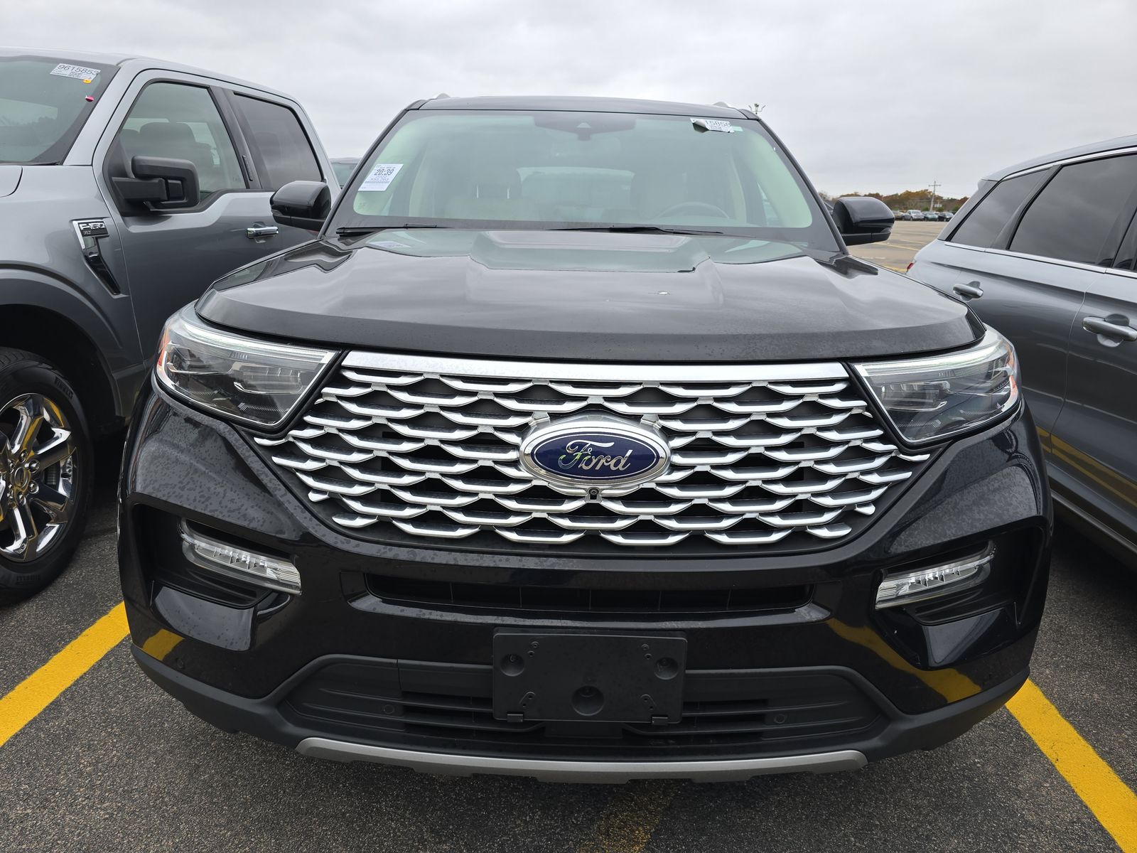 2022 Ford Explorer Platinum AWD