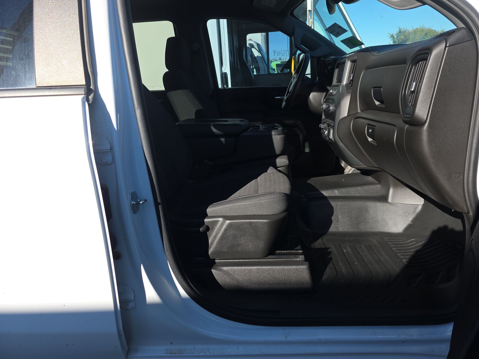 2024 Chevrolet Silverado 3500HD Work Truck AWD