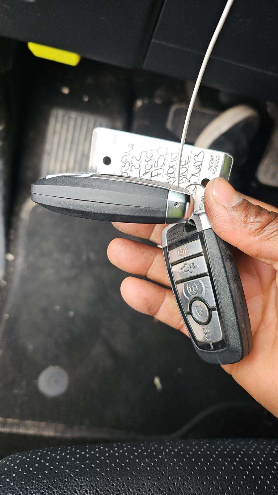 2022 Ford F-150 Hybrid Lariat AWD