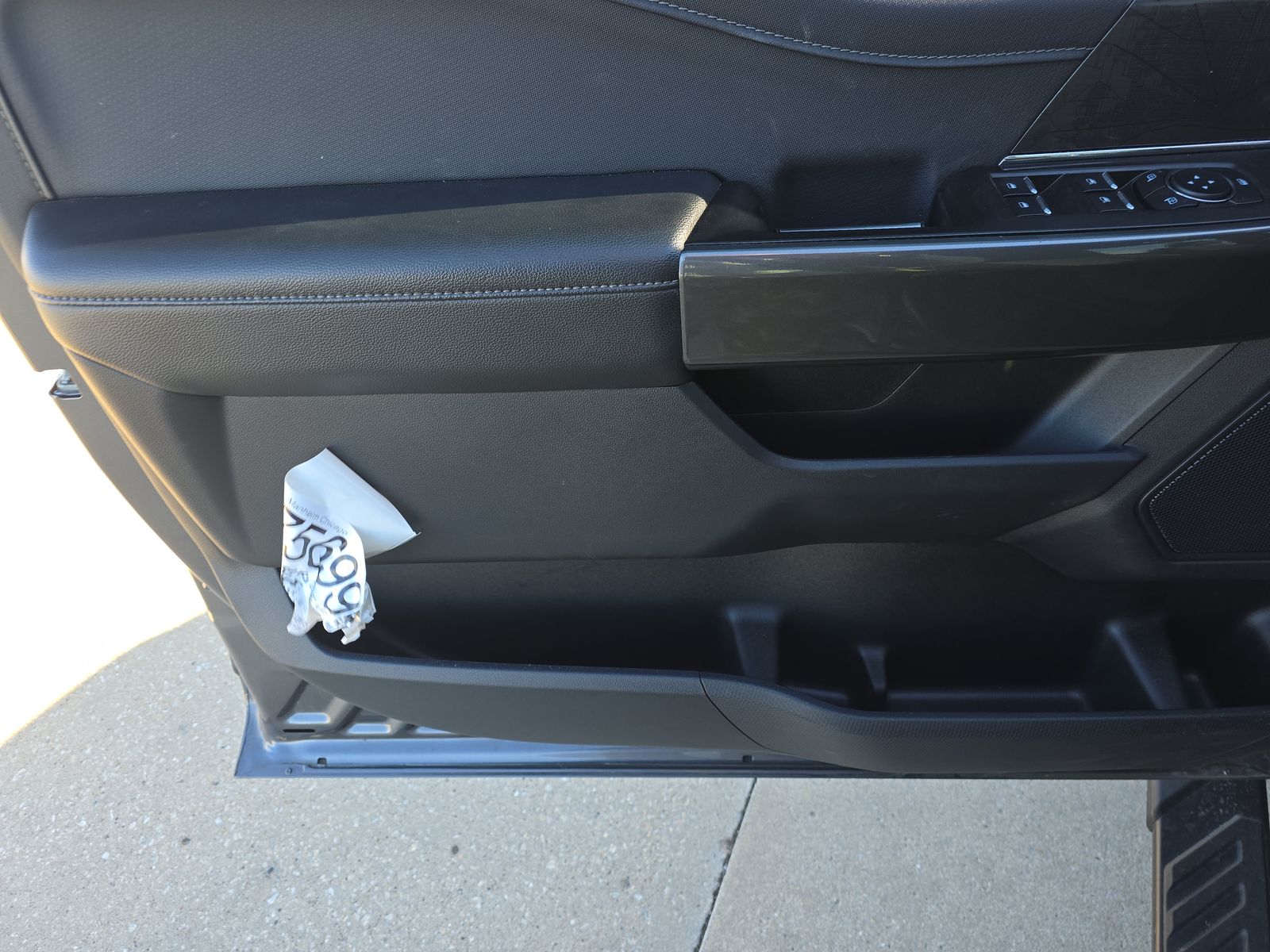 2023 Ford F-150 Hybrid XLT AWD