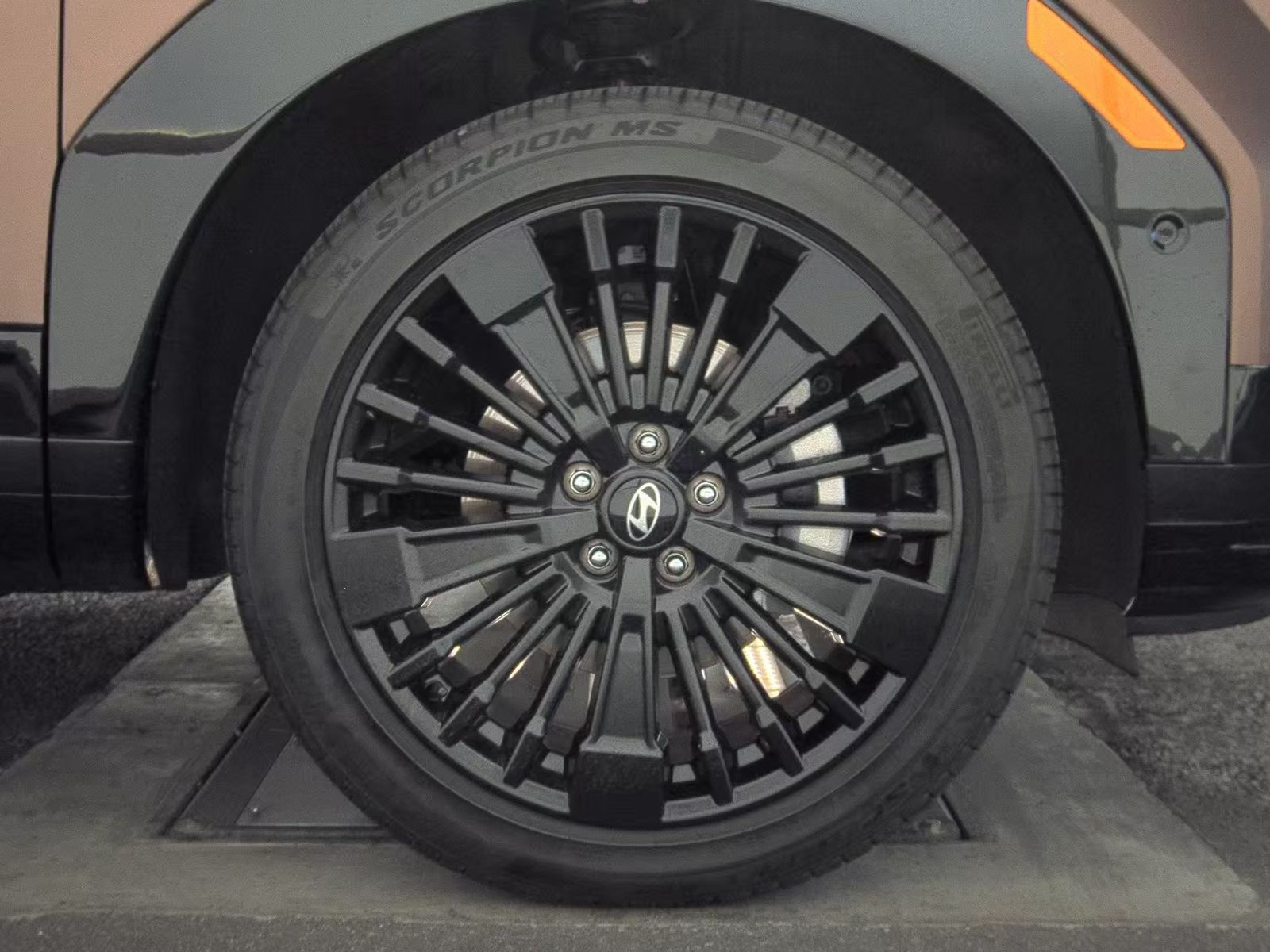 2025 Hyundai Santa Fe Hybrid Calligraphy AWD