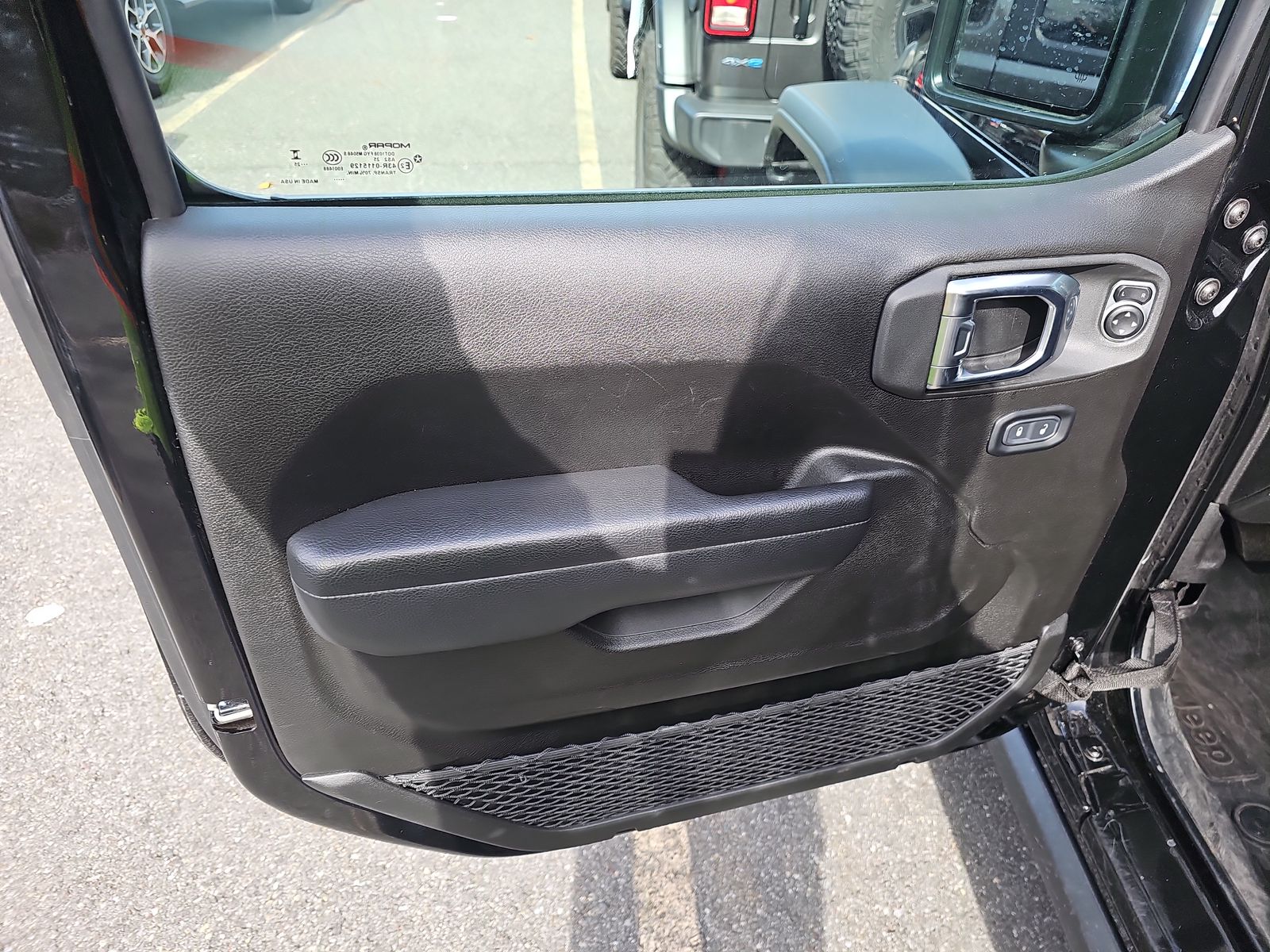 2025 Jeep Wrangler 4xe Willys AWD