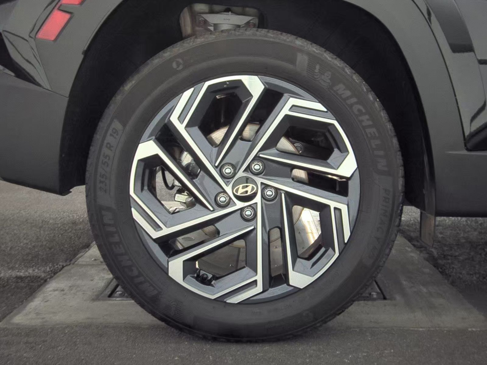 2025 Hyundai Tucson Hybrid Limited AWD