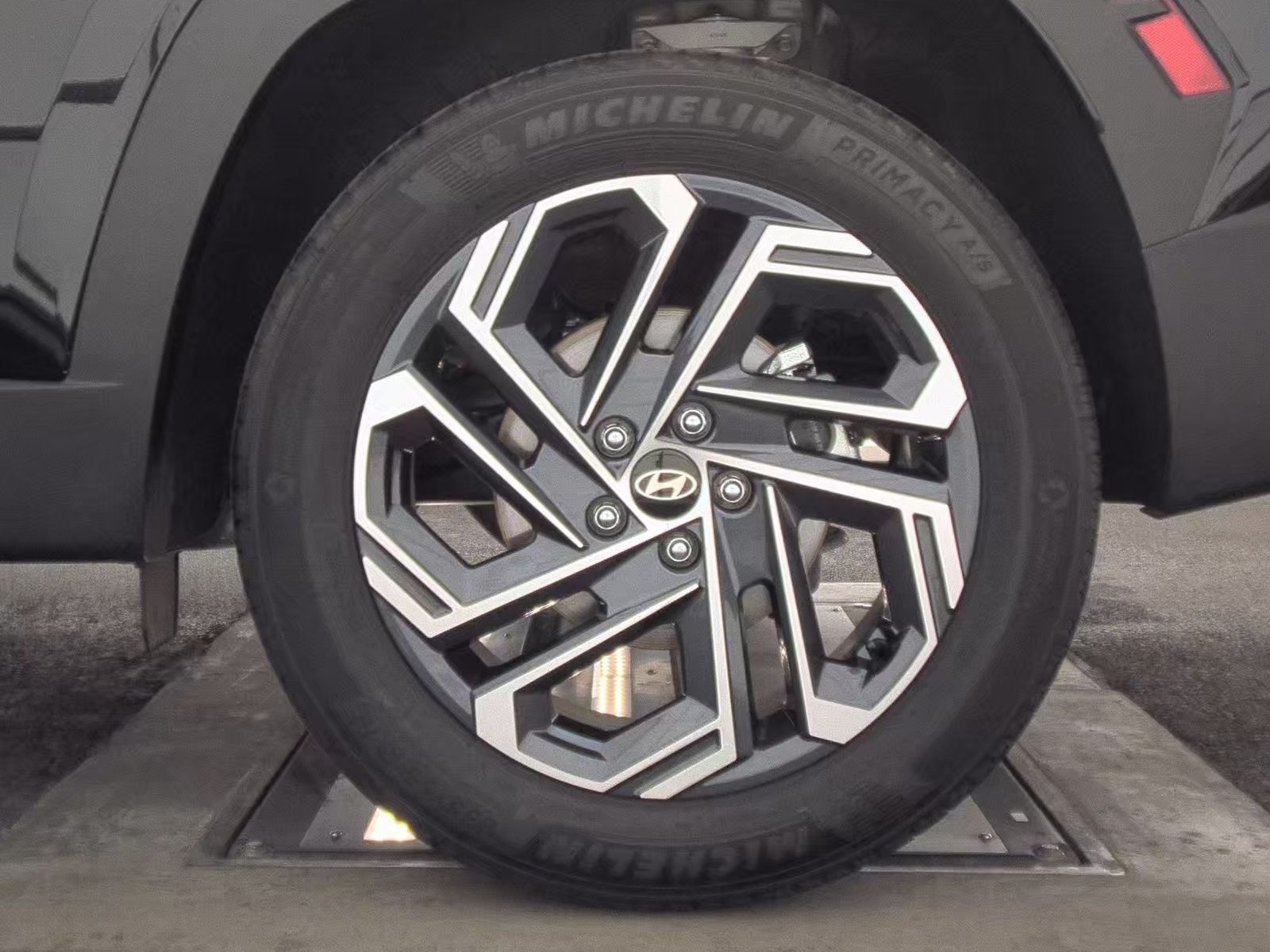 2025 Hyundai Tucson Hybrid Limited AWD