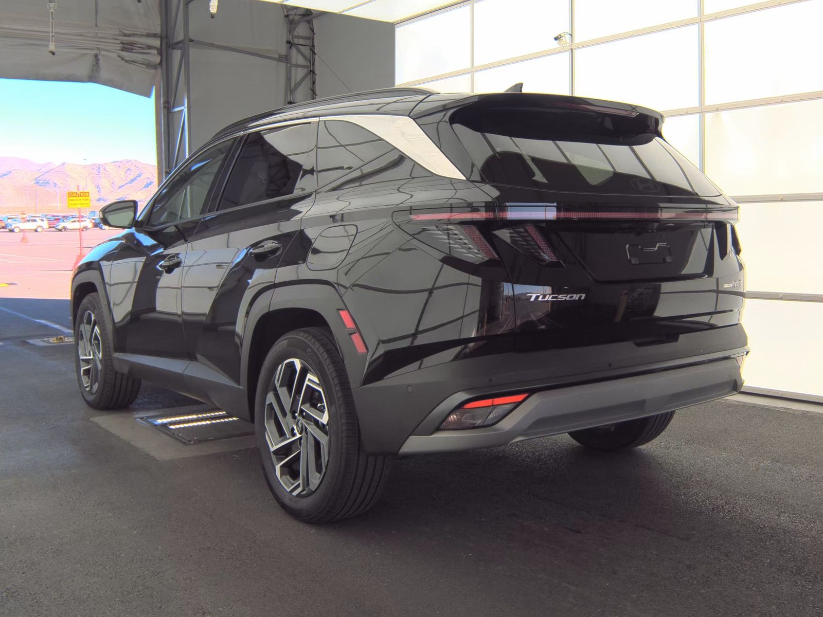 2025 Hyundai Tucson Hybrid Limited AWD