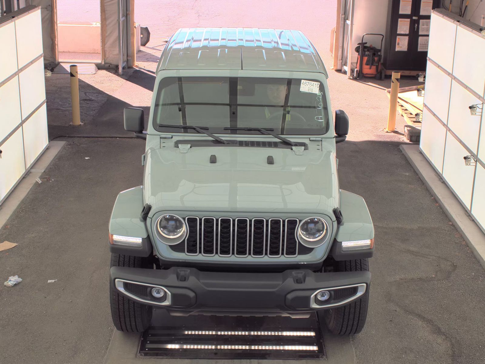 2024 Jeep Wrangler Sahara AWD