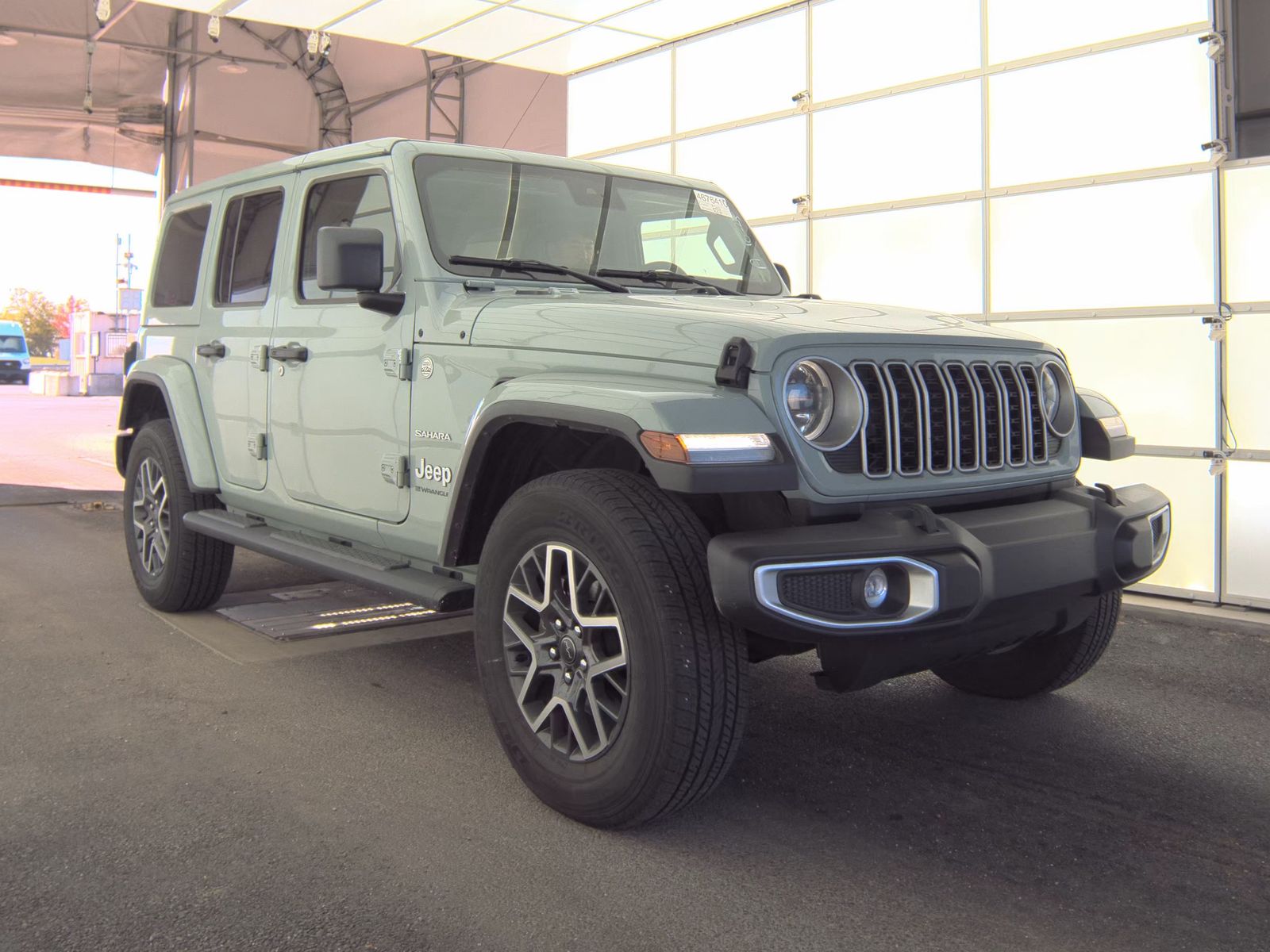 2024 Jeep Wrangler Sahara AWD
