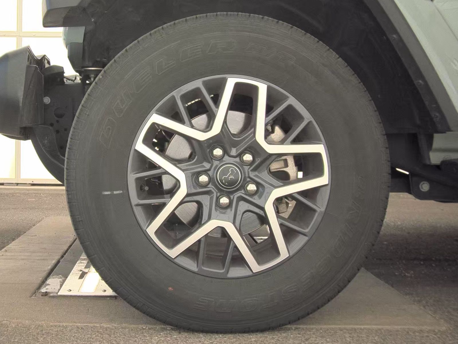 2024 Jeep Wrangler Sahara AWD