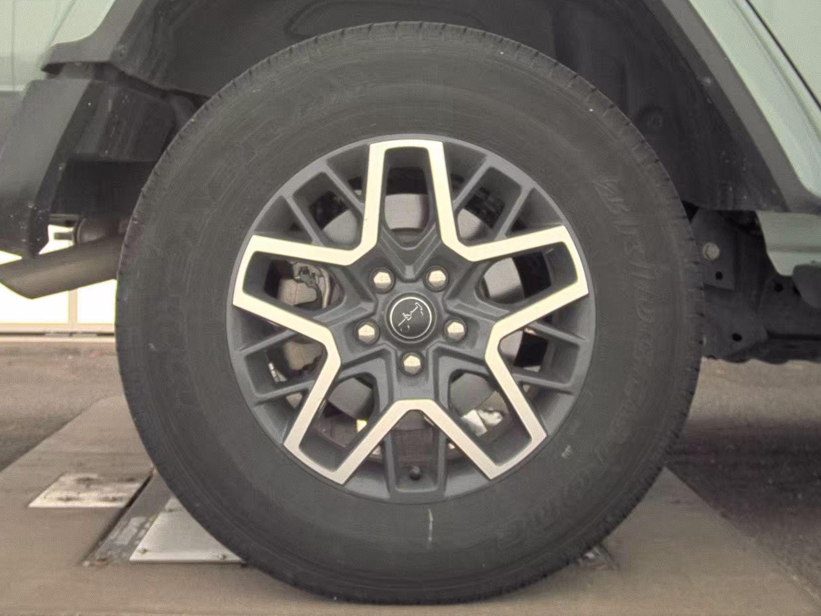 2024 Jeep Wrangler Sahara AWD