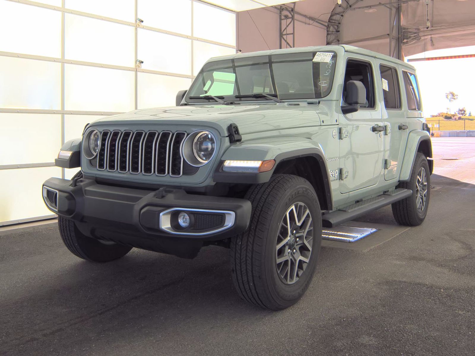 2024 Jeep Wrangler Sahara AWD