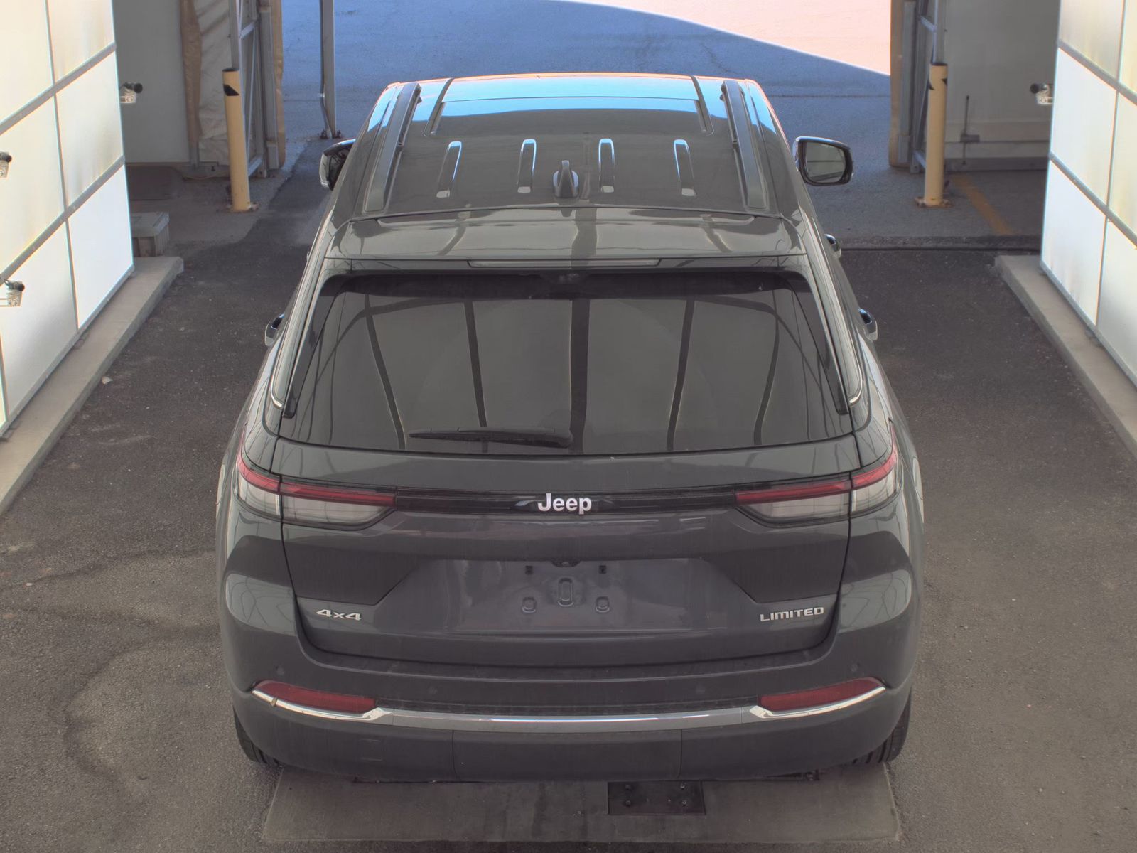 2025 Jeep Grand Cherokee Limited AWD