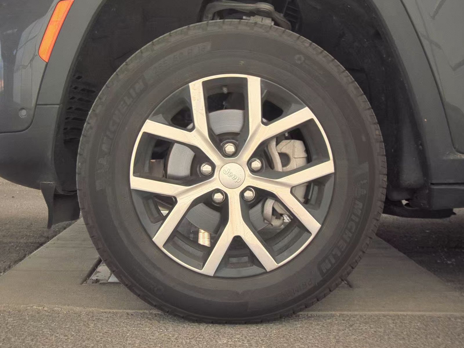 2025 Jeep Grand Cherokee Limited AWD