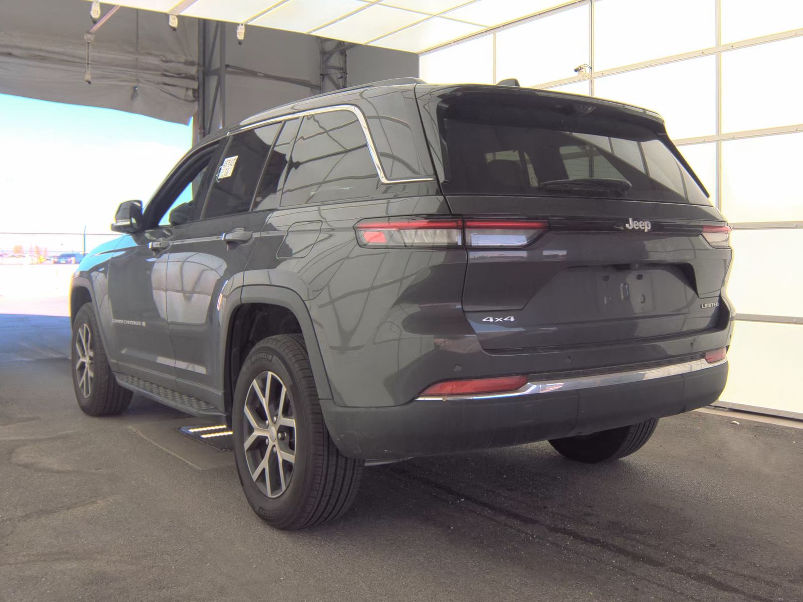 2025 Jeep Grand Cherokee Limited AWD