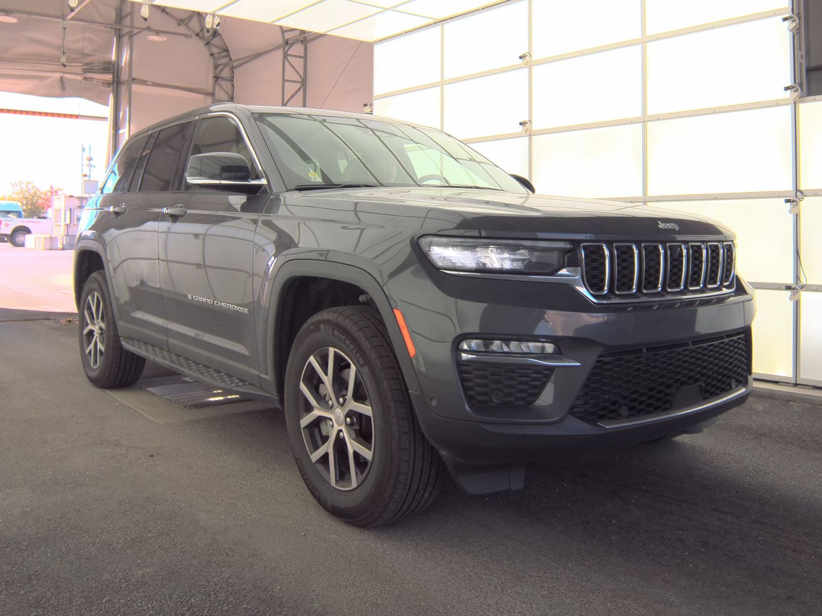 2025 Jeep Grand Cherokee Limited AWD