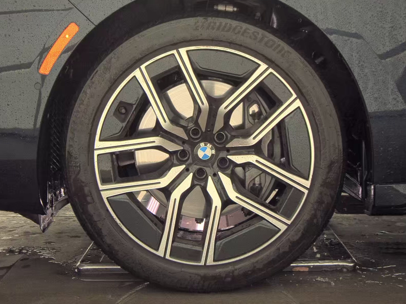 2025 BMW 7 Series 740i xDrive AWD