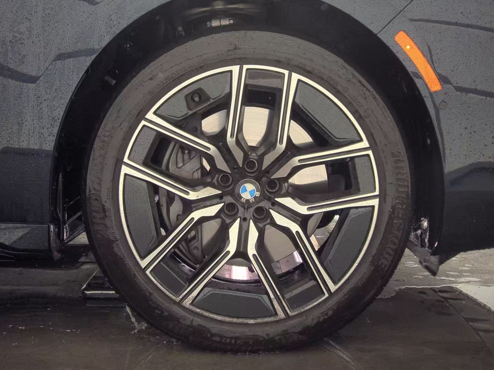 2025 BMW 7 Series 740i xDrive AWD