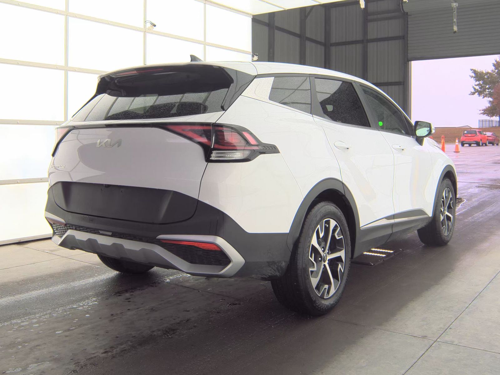 2025 Kia Sportage EX FWD