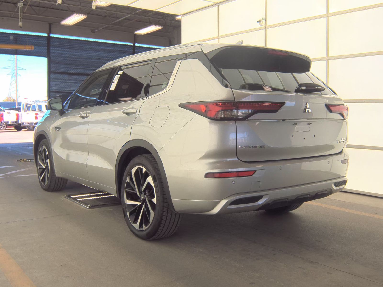 2023 Mitsubishi Outlander PHEV 40th Anniversary Edition AWD