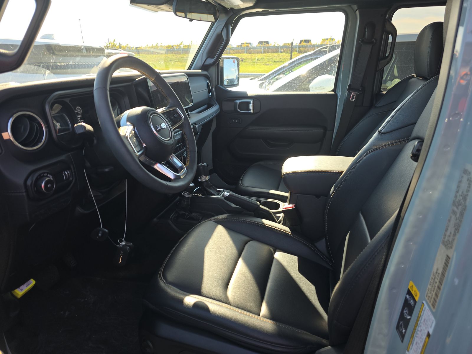 2024 Jeep Wrangler Sahara AWD