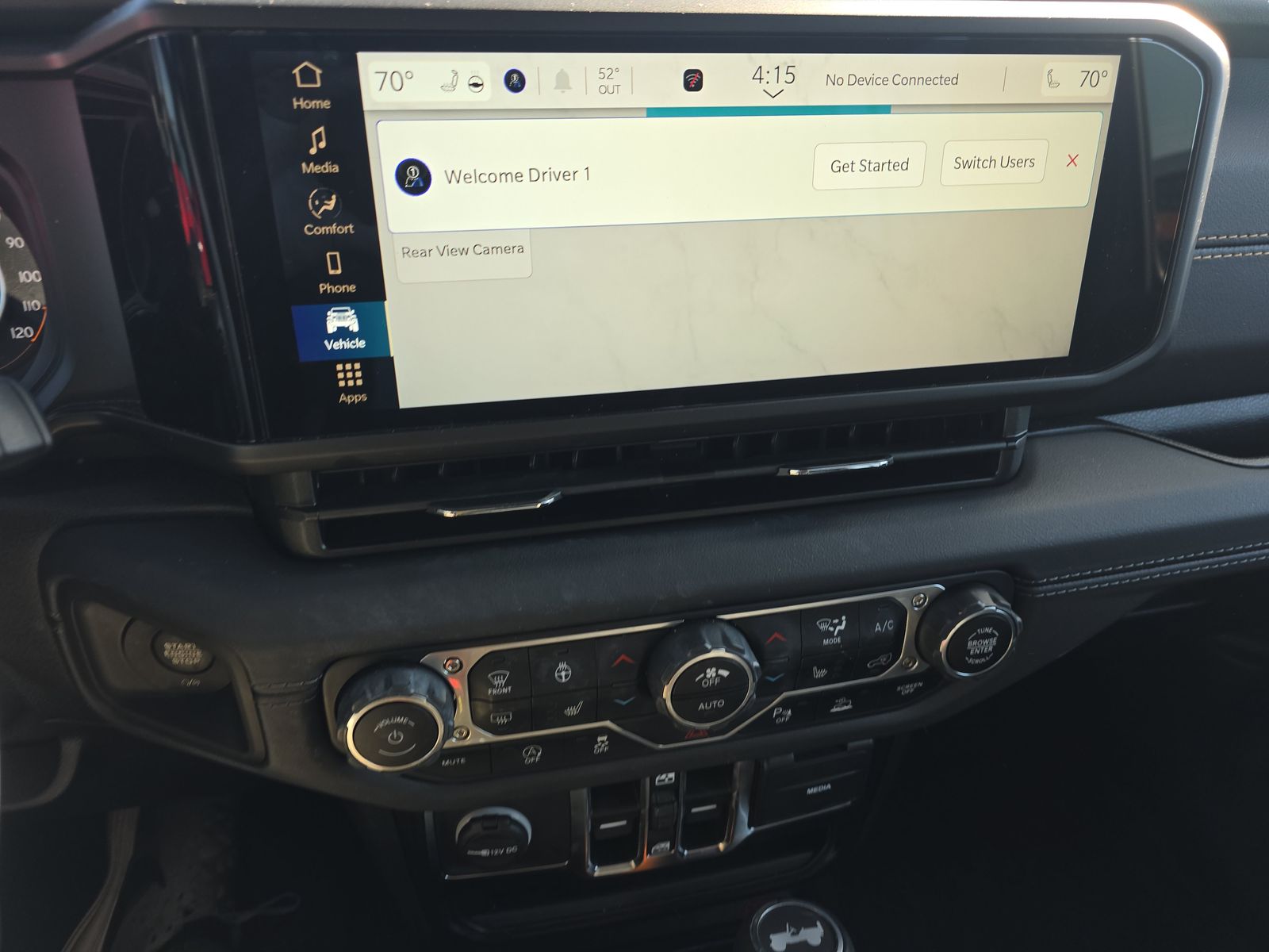 2024 Jeep Wrangler Sahara AWD