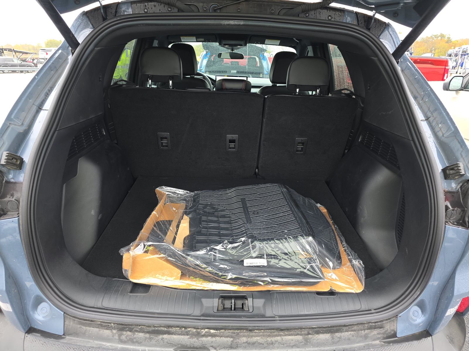 2025 Ford Escape Hybrid ST-Line Elite AWD