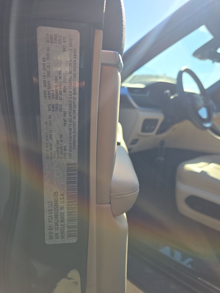 2025 Jeep Grand Cherokee Limited AWD