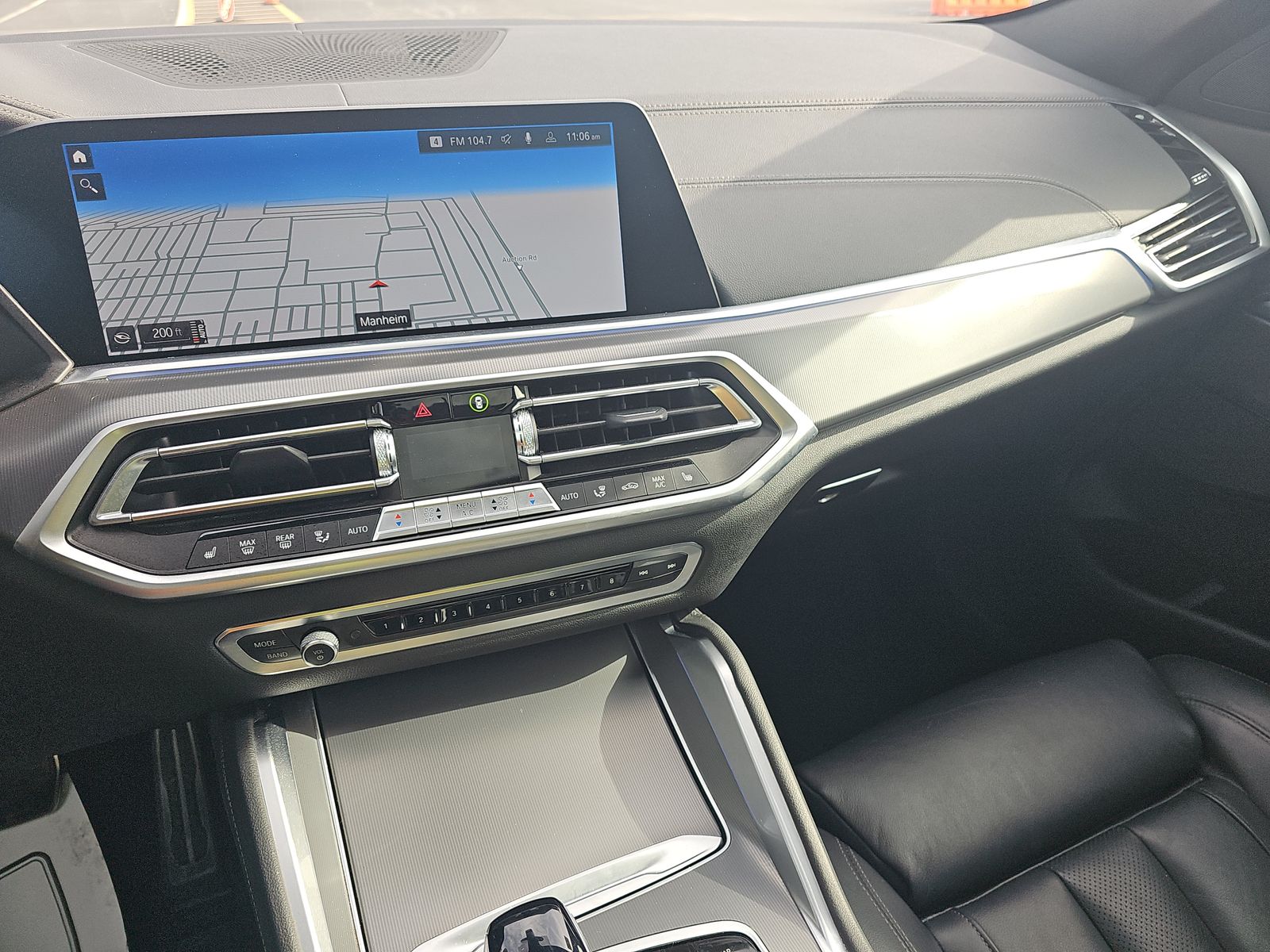 2022 BMW X6 xDrive40i AWD