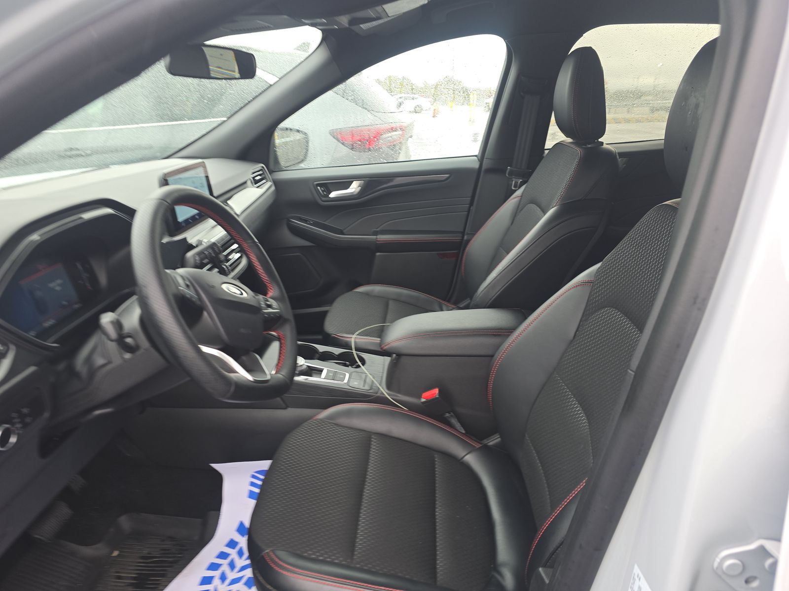 2025 Ford Escape Hybrid ST-Line FWD