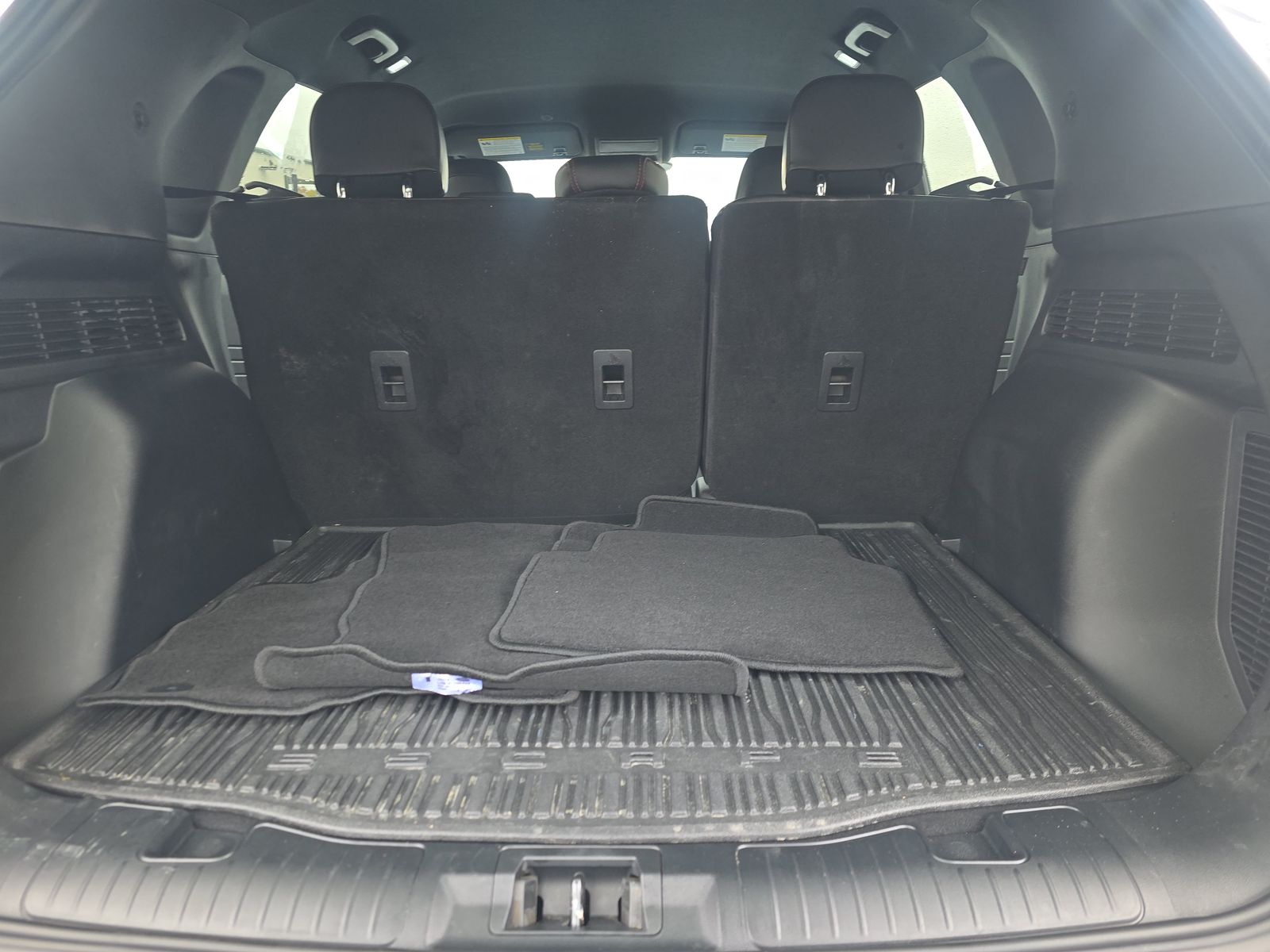 2025 Ford Escape Hybrid ST-Line FWD