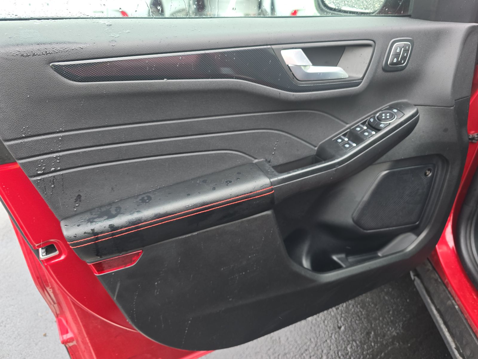 2025 Ford Escape ST-Line Select AWD