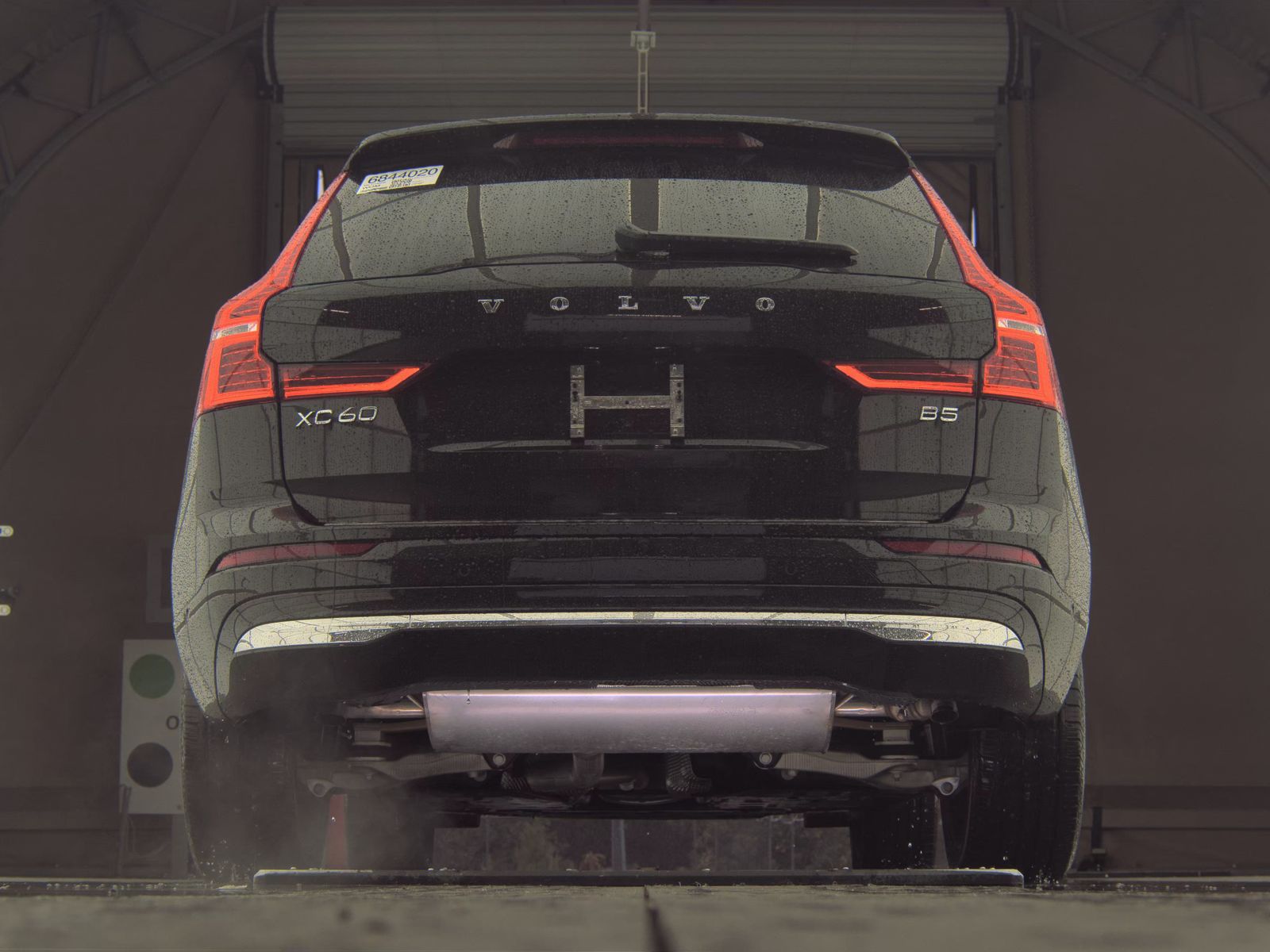 2023 Volvo XC60 B5 Plus FWD