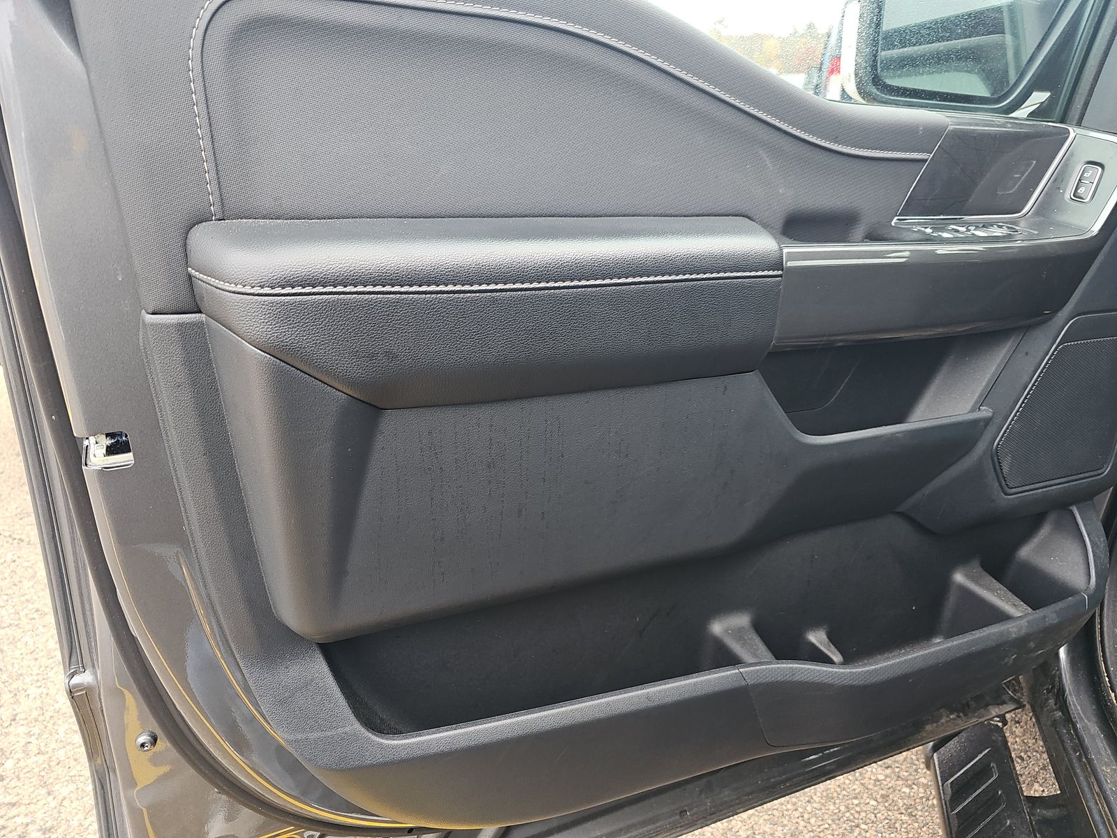 2023 Ford F-150 Hybrid XLT AWD