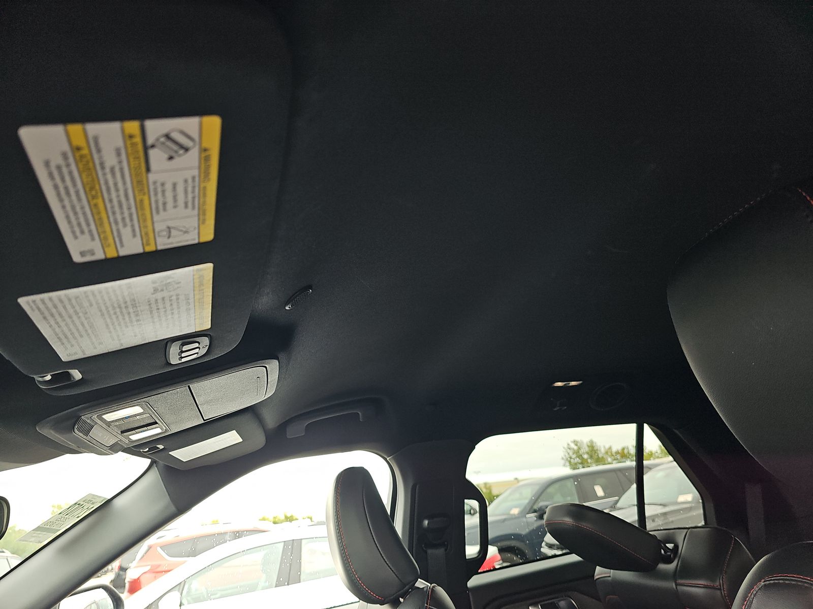 2025 Ford Explorer ST-Line AWD