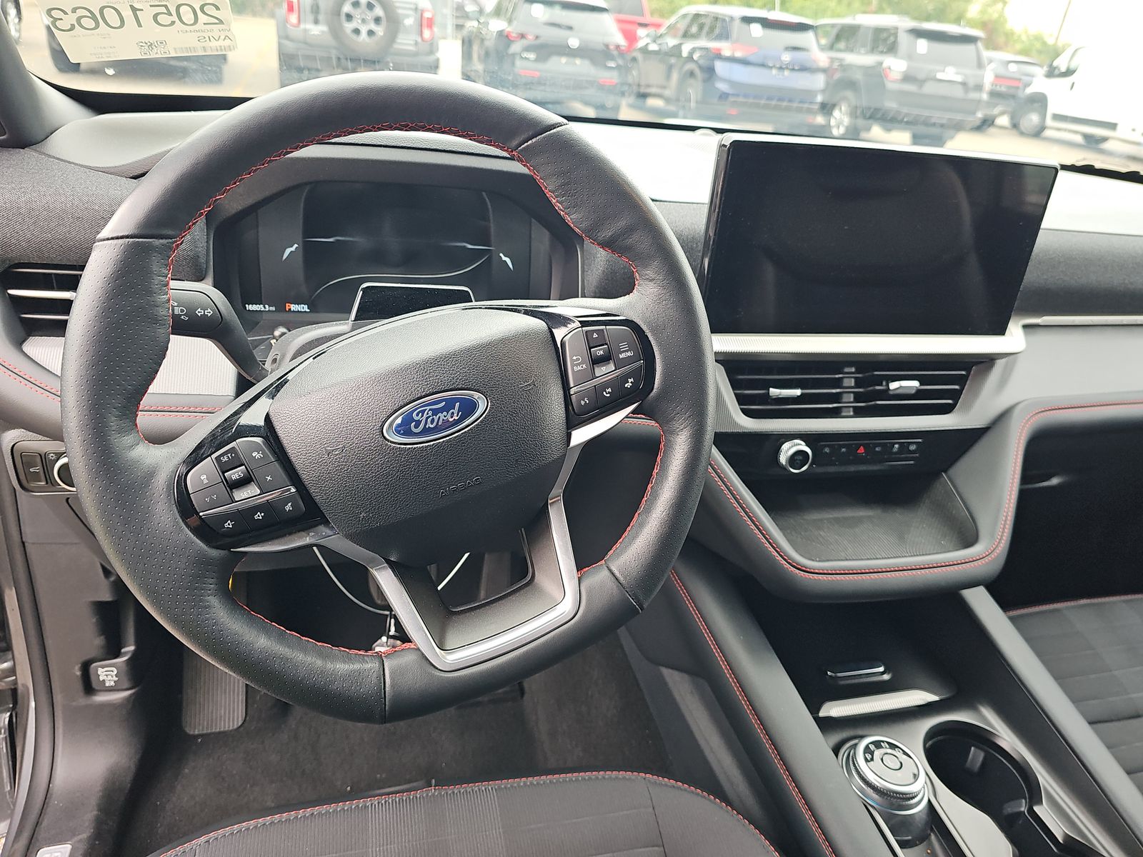 2025 Ford Explorer ST-Line AWD